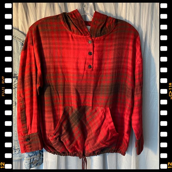 LEVIS JEAN JACKET AND UO HOODIE TOP (XS) (EUC/GUC) - Picture 3 of 10